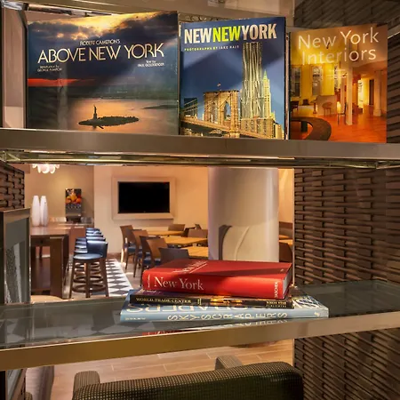 Hampton Inn Manhattan/Downtown- Financial District-3