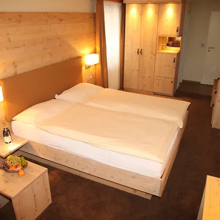 Hotel Derby-2