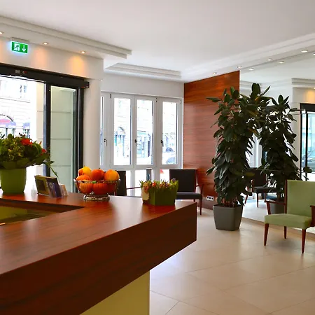 Augusten Hotel Muenchen-3