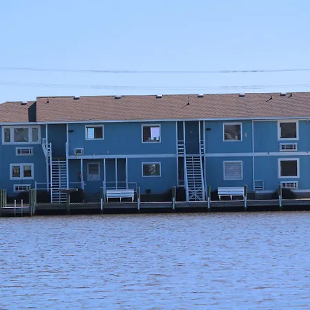 Fin 'N Feather Waterside Inn By Kees Vacations-3