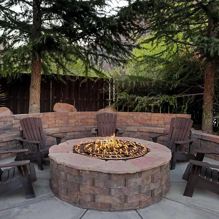 Hampton Inn & Suites Springdale/Zion National Park-2