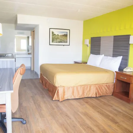 Americas Best Value Inn Vandalia-3