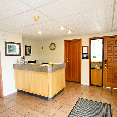 Heron'S Landing Hotel-2