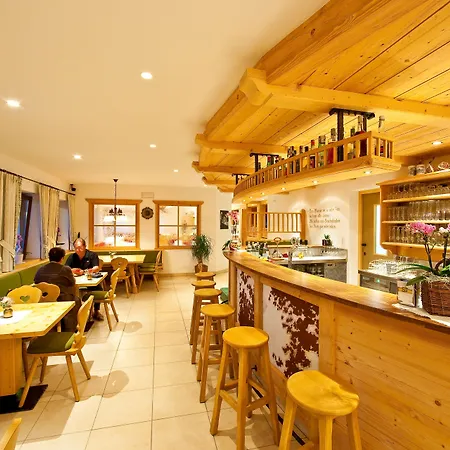 Hotel Falken-3