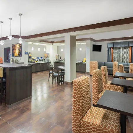 Days Inn By Wyndham Dilley-2
