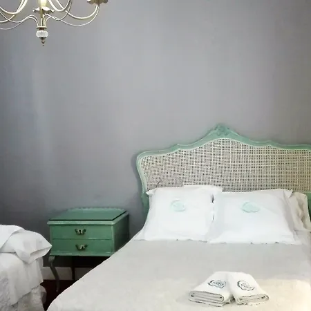 Le Petit Paris-3