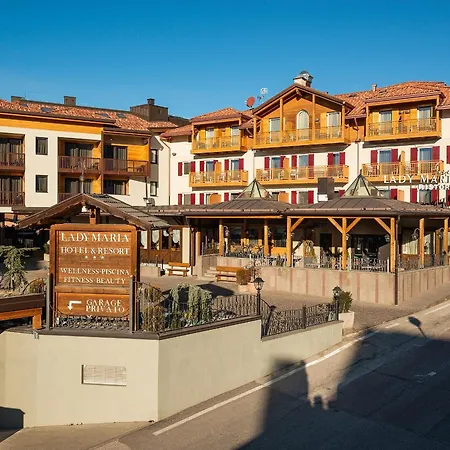 Lady Maria Hotel Wellness & Resort-3