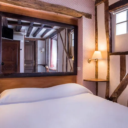 Hotel Du Lys-3