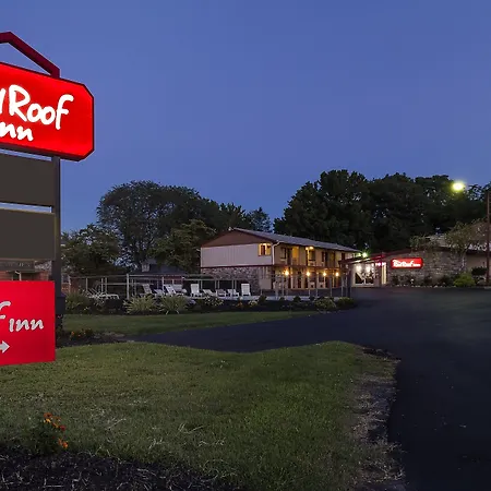 Red Roof Inn Lancaster Strasburg-2