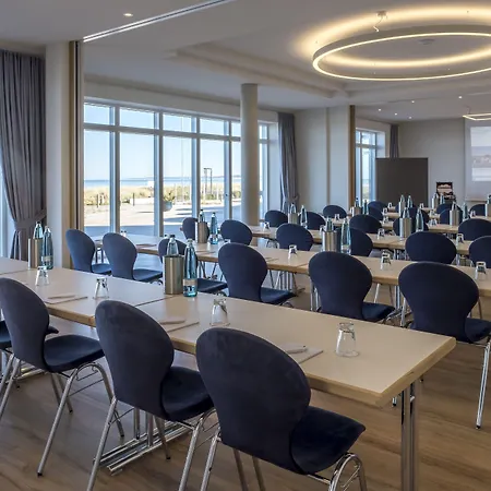 Hotel Haus Am Meer-3