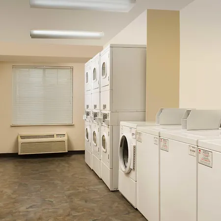Woodspring Suites Chesapeake-Norfolk Greenbrier-3