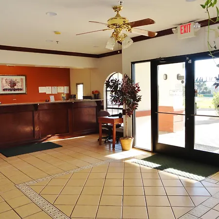 Americas Best Value Inn - Brownsville-3