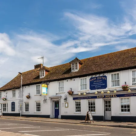 The Ship Hotel-2