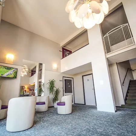 Hôtel Inn Design&Restaurant Montargis-2