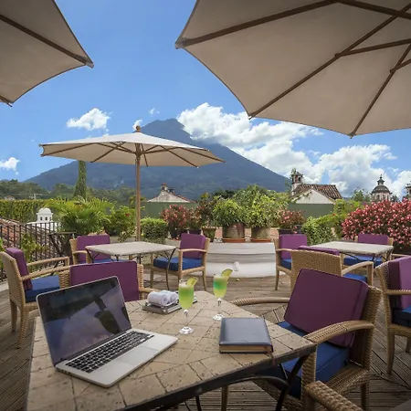 Pensativo House Hotel (Adults Only)-3
