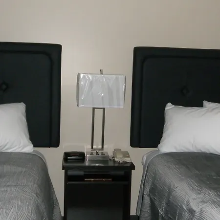 Stampeder Inn-3