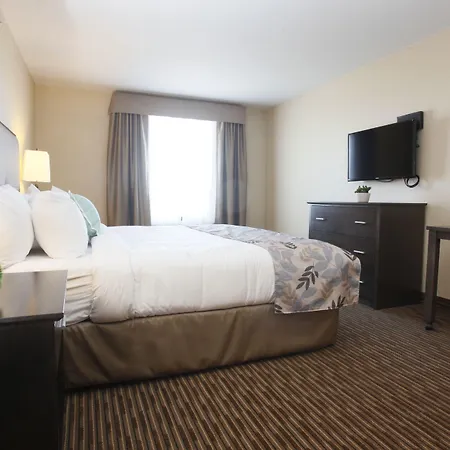 Pomeroy Inn & Suites At Olds College-3