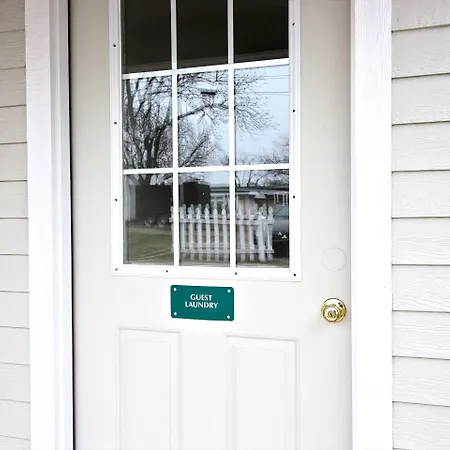 Peach Tree Inn & Suites-3