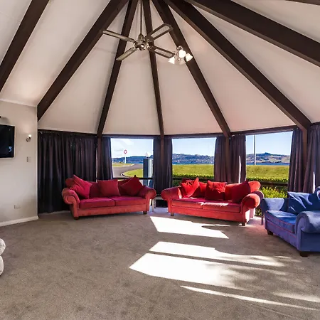 Accent On Taupo Motor Lodge-2