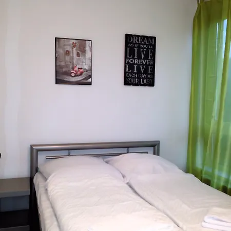 Puschkin Rooms-3