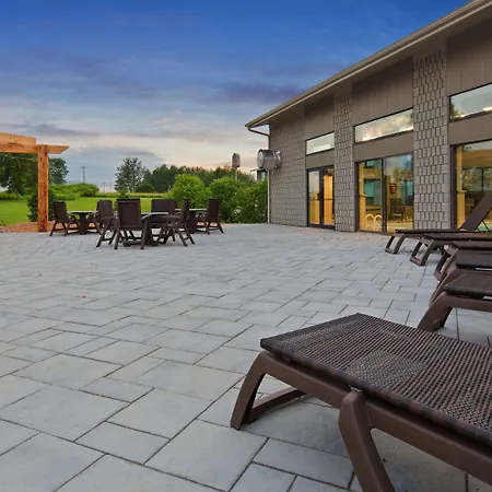 Best Western Pembroke Inn & Conference Centre-3