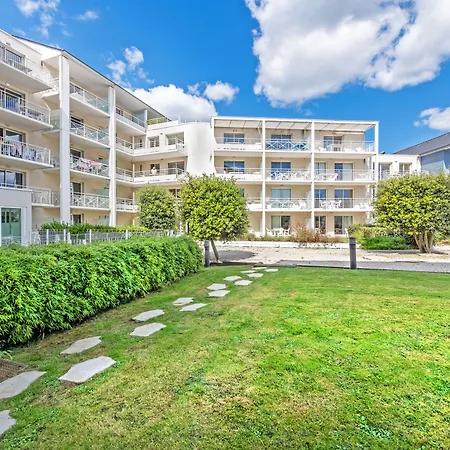 Vacancéole - Le Domaine de Bertheaume-2