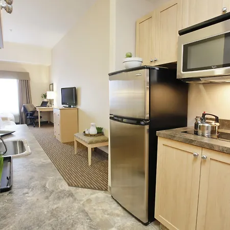 Vegreville Suites-3