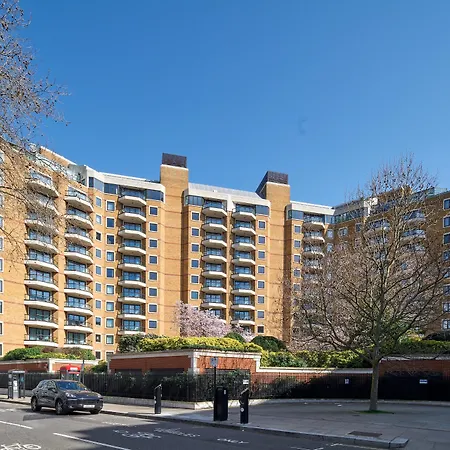 Cheval Gloucester Park At Kensington-3