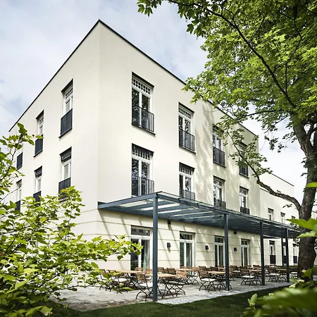 Tauroa Steirerschloessl-2