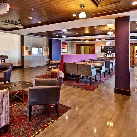 Holiday Inn Express Hutchison By Ihg-2