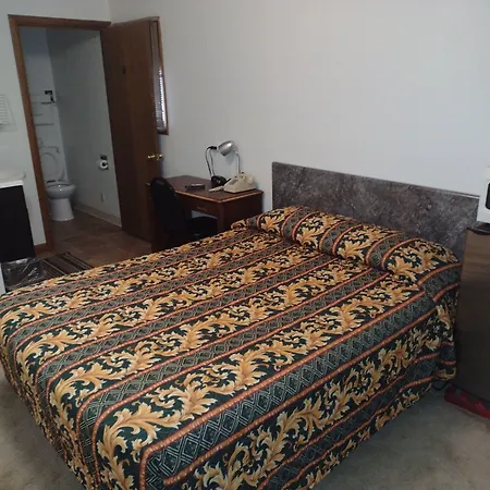 Davis Motel-3