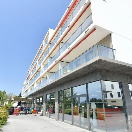 Appart-Hotel Mer & Golf City Bordeaux - Bruges-3