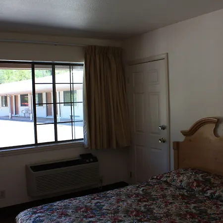 Mother Lode Motel-2