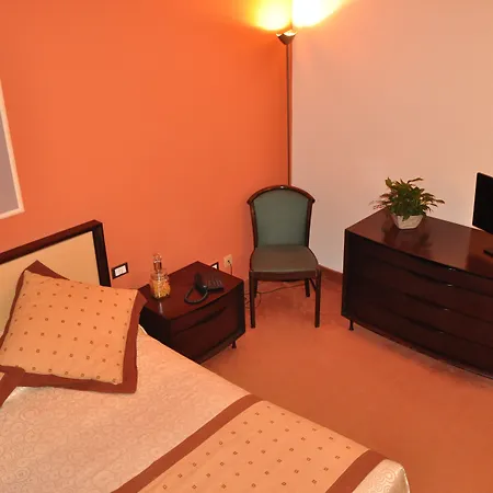 Hotel Le Calandre-3