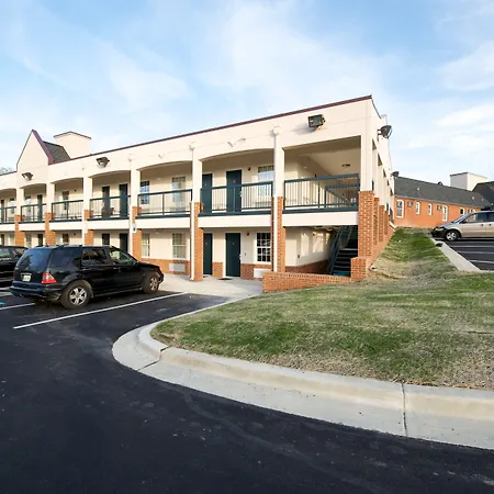Executive Inn & Suites Upper Marlboro-3