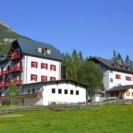 Hotel Croda Rossa-2