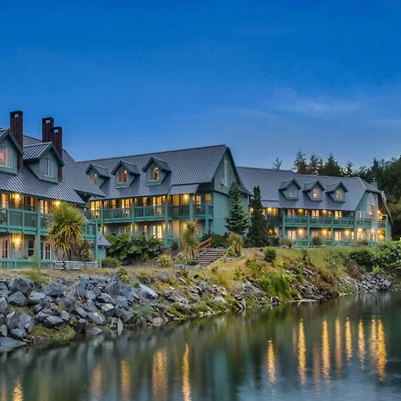 Canadian Princess Lodge & Marina-2