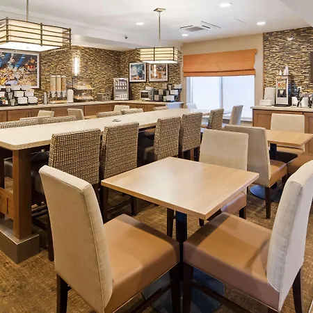 Best Western Plus Cottontree Inn-2