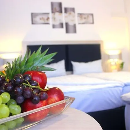 Hotel Altenwerder Hof-2