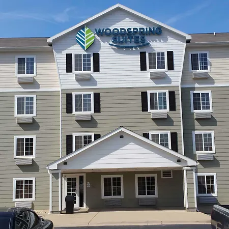 Suburban Studios Watford City-3