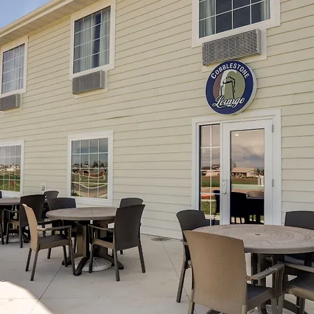 Cobblestone Inn & Suites - Avoca-2