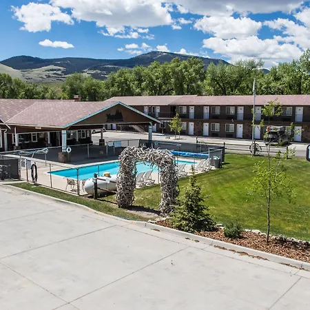Stagecoach Inn & Suites-2