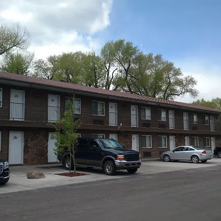 Stagecoach Inn & Suites-3