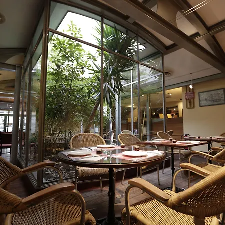 Hôtel Au Petit Caporal-2