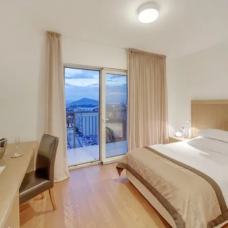Dioklecijan Hotel & Residence-3