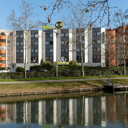 B&B HOTEL Toulouse Centre Canal du Midi-3