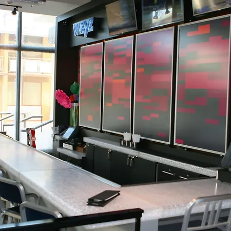Aloft By Marriott Buffalo Airport-3