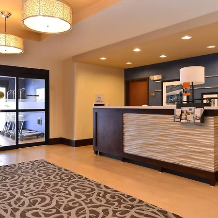 Hampton Inn Potsdam-2