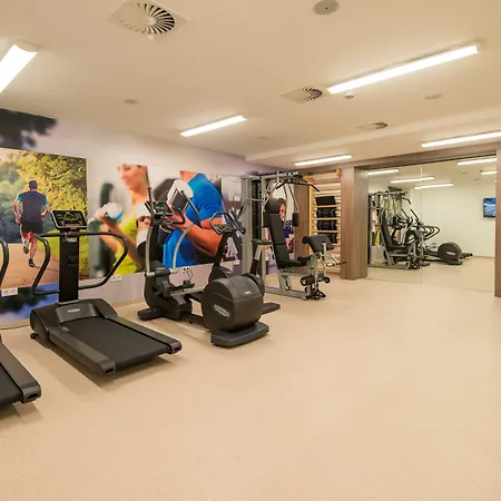 Residence Inn By Marriott Sarajevo-3