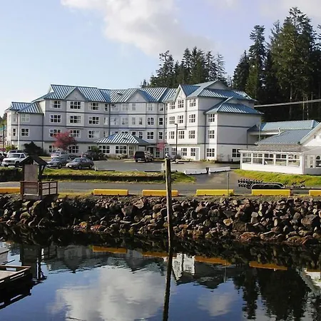 Quarterdeck Inn Port Hardy-3